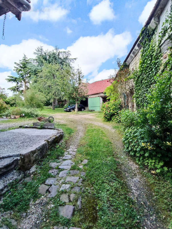 Maison à ARRONVILLE