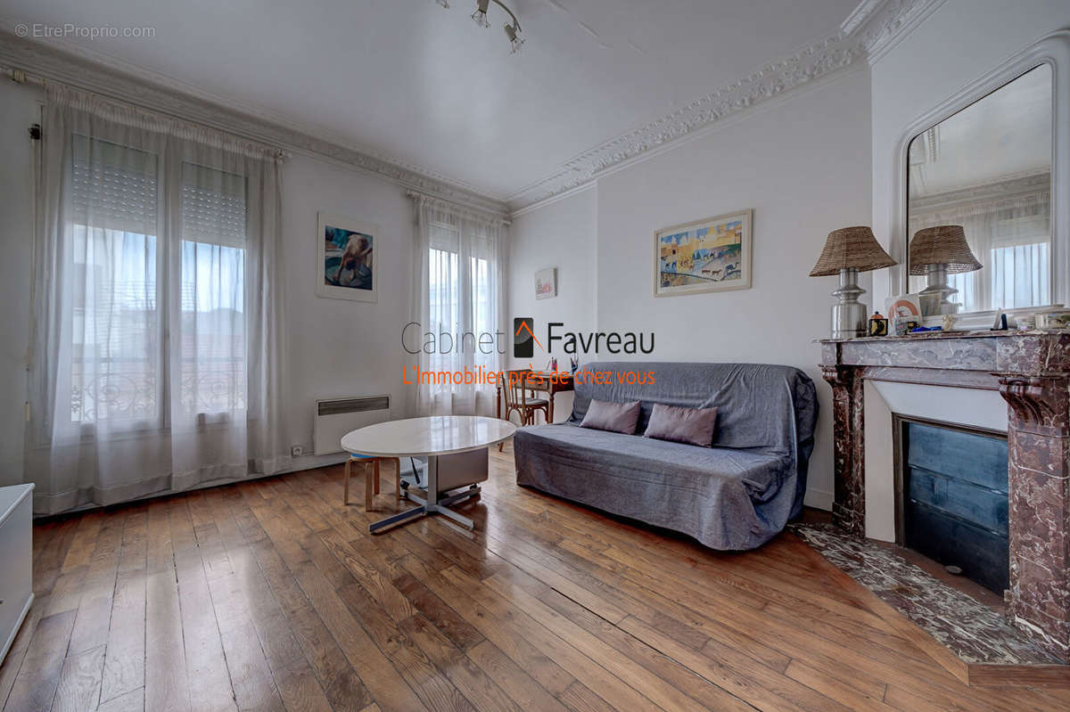 Appartement à IVRY-SUR-SEINE