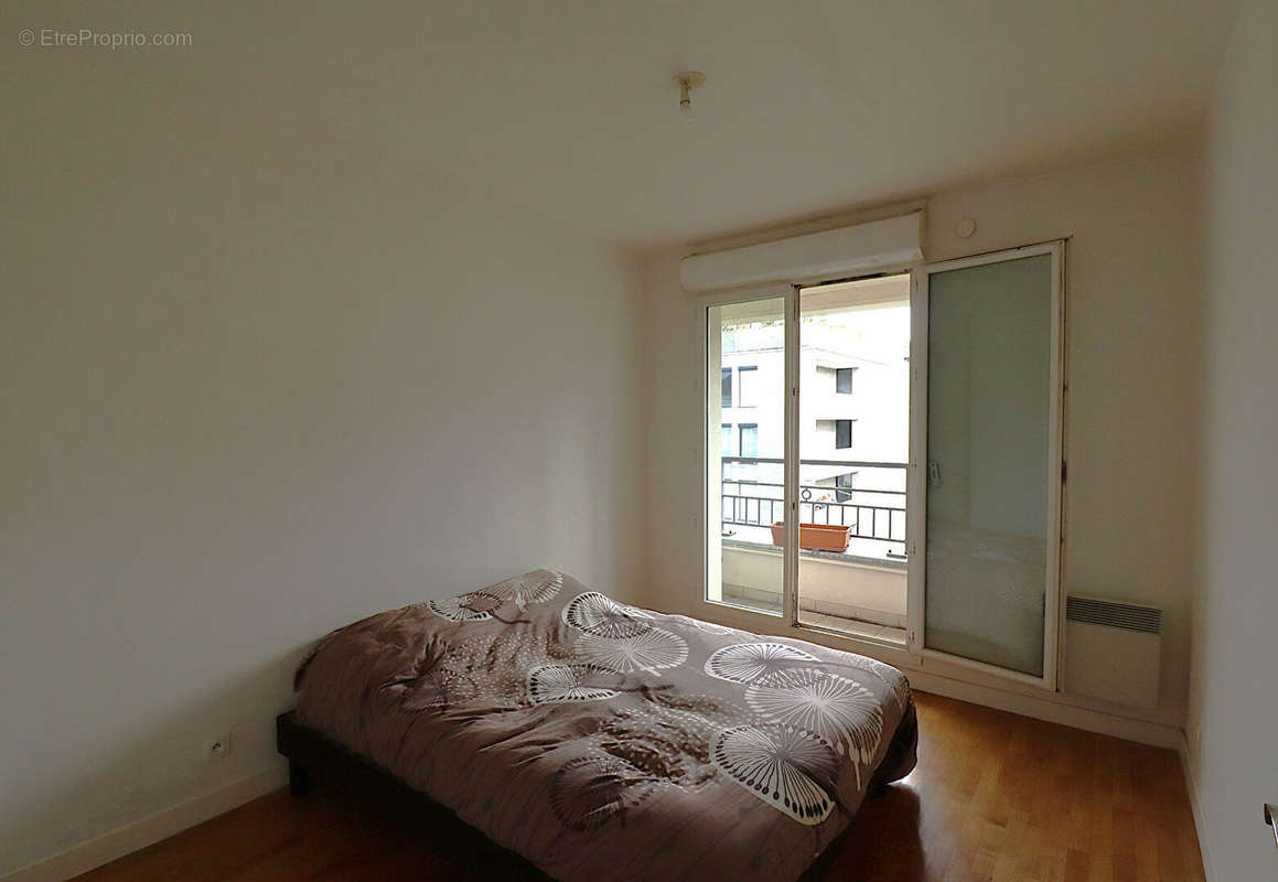 Appartement à ISSY-LES-MOULINEAUX