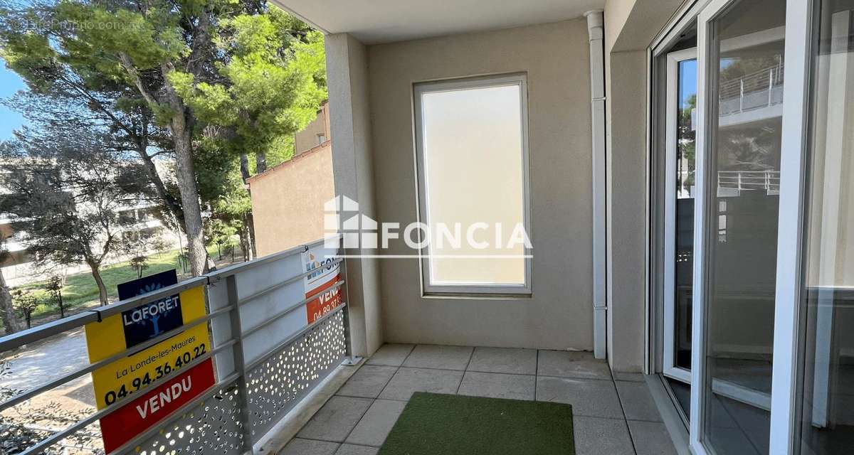 Appartement à LA LONDE-LES-MAURES