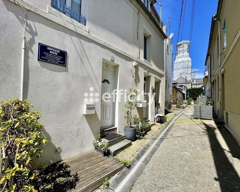 Appartement à TROUVILLE-SUR-MER