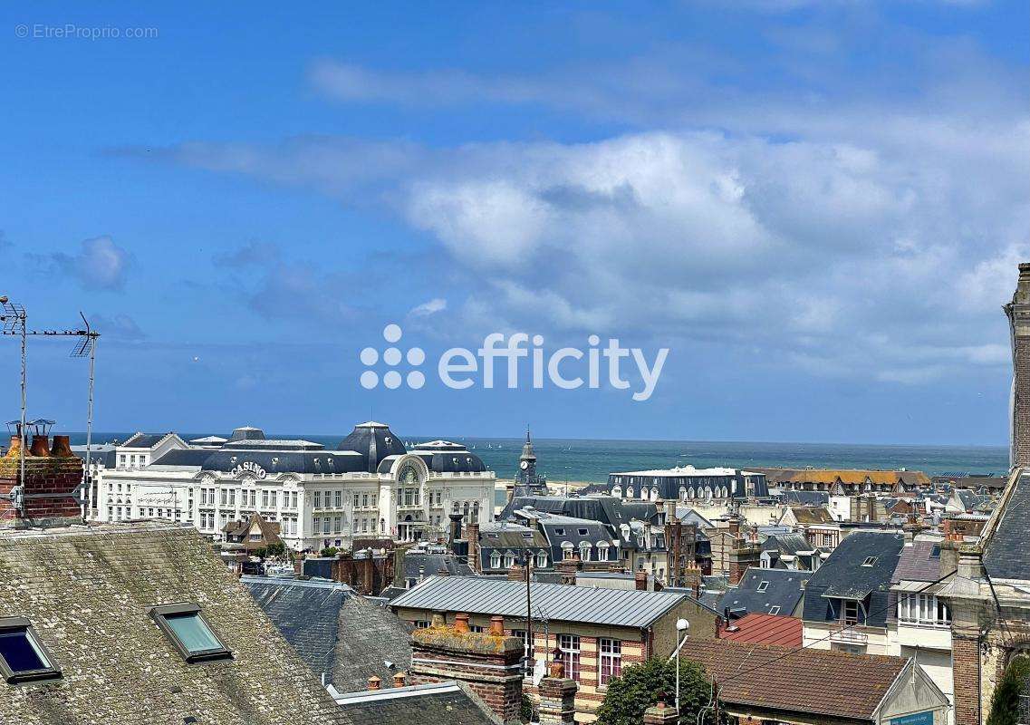 Appartement à TROUVILLE-SUR-MER