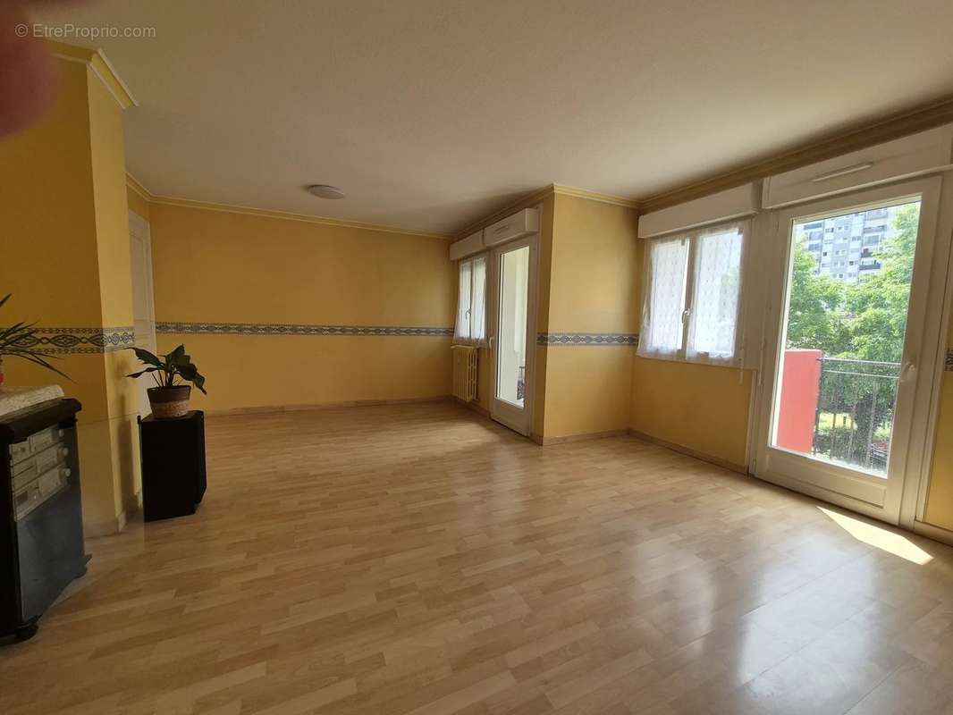 Appartement à LAVAL