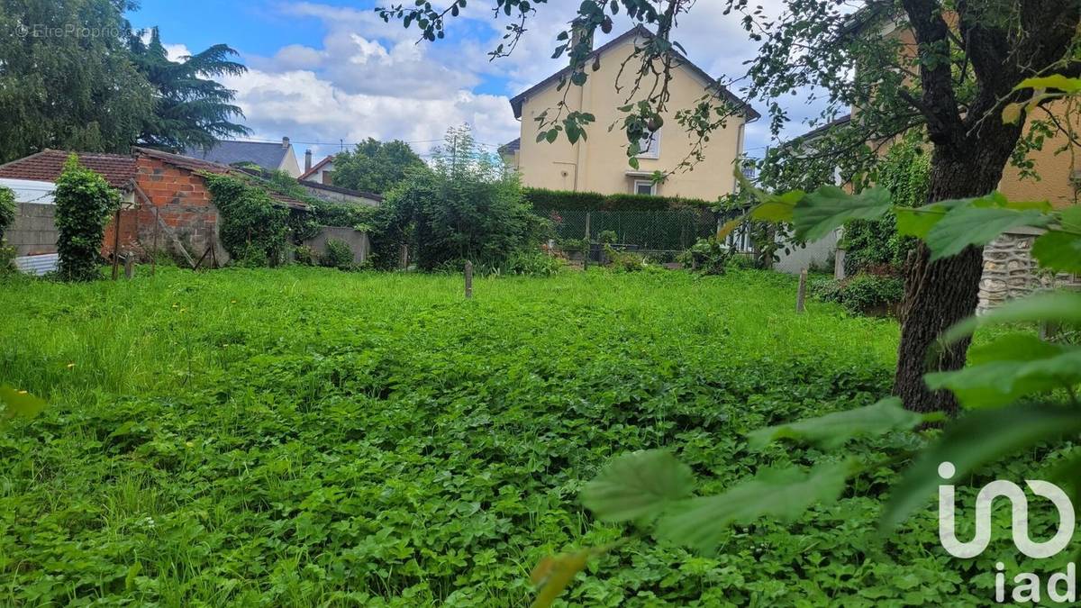 Photo 1 - Terrain à LAGNY-SUR-MARNE