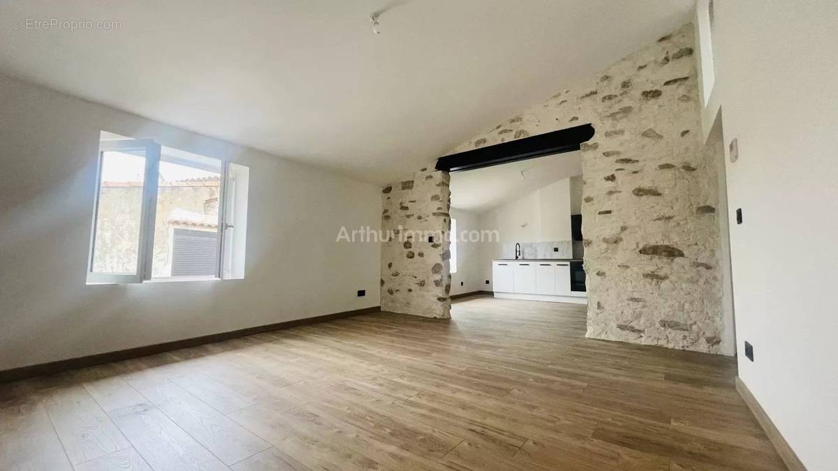 Appartement à TRETS