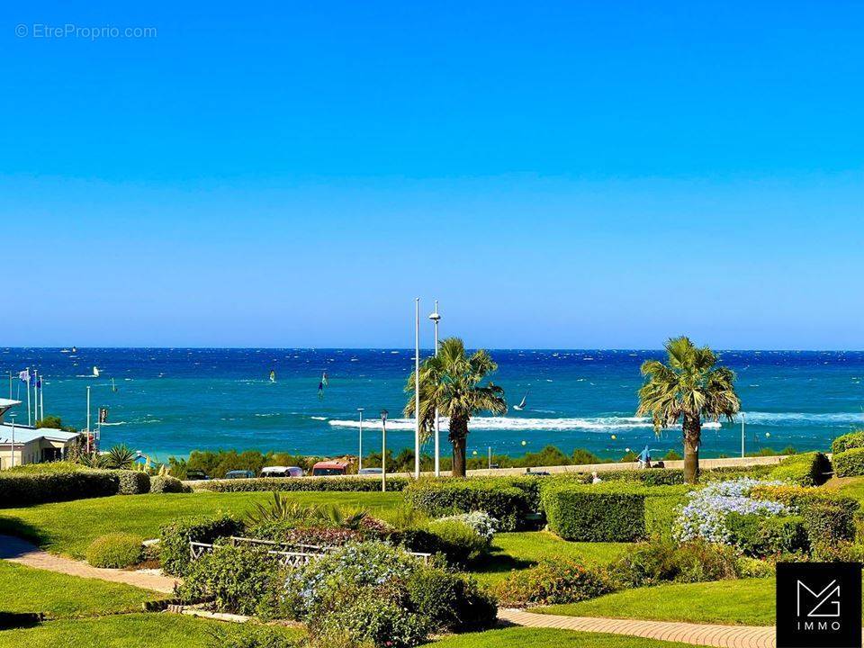 Appartement à SIX-FOURS-LES-PLAGES