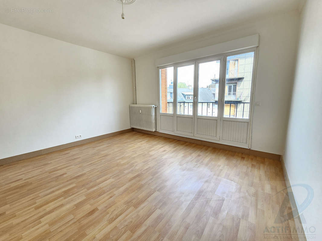 Appartement à FLERS