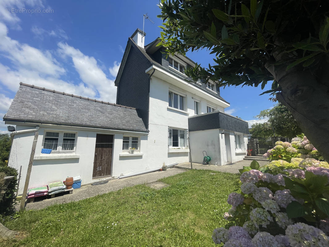 Maison à RIEC-SUR-BELON