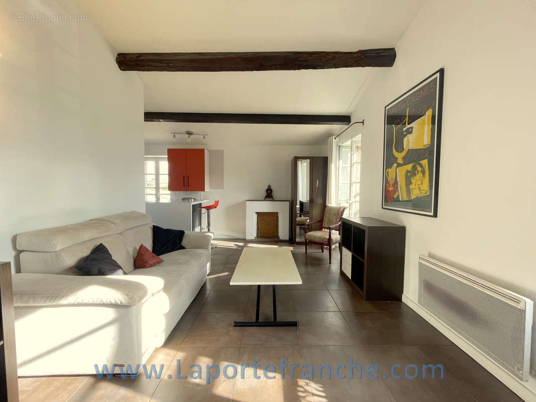 Appartement à CAGNES-SUR-MER