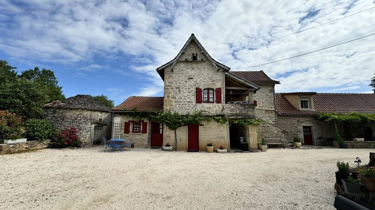 Maison à PROMILHANES