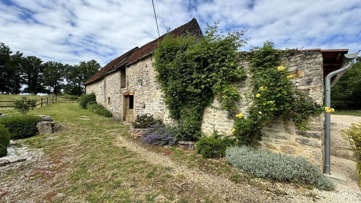 Maison à PROMILHANES