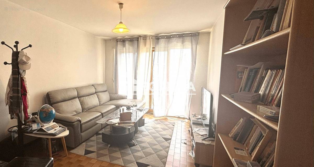 Appartement à CLUSES