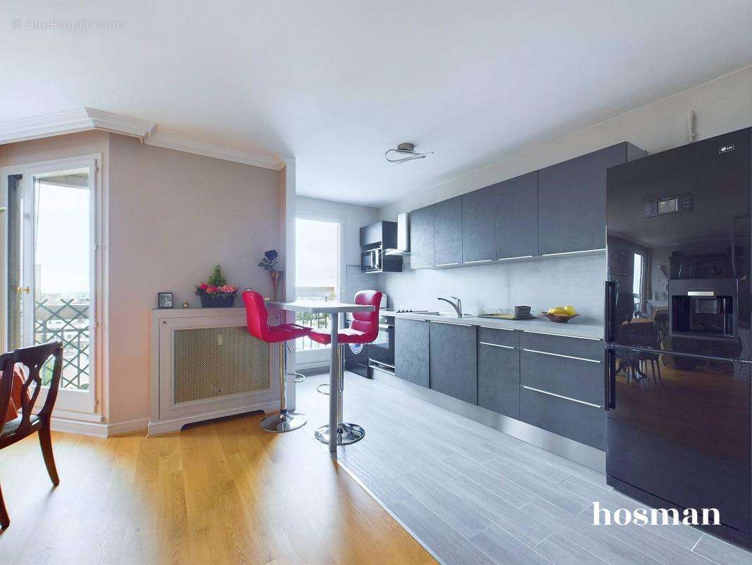 Appartement à PARIS-19E