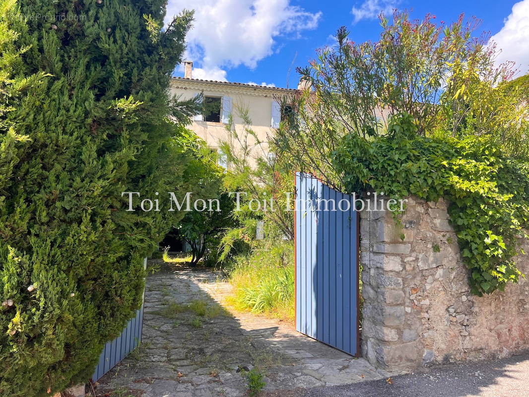 Maison à SAINT-HIPPOLYTE-DU-FORT