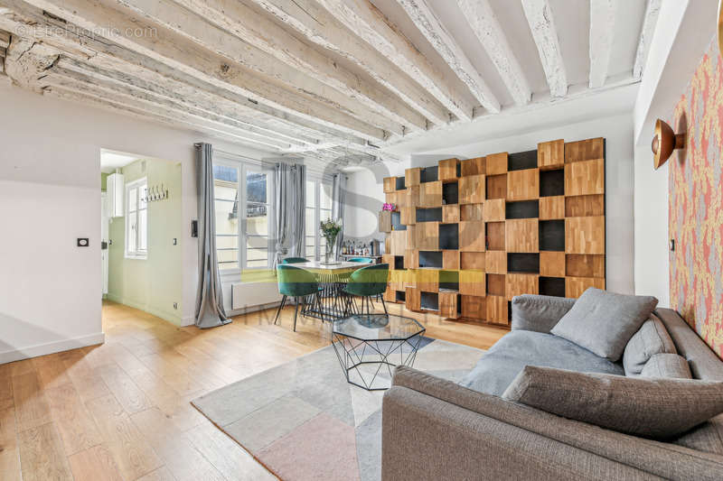 Appartement a louer paris-2e-arrondissement - 3 pièce(s) - 65 m2 - Surfyn