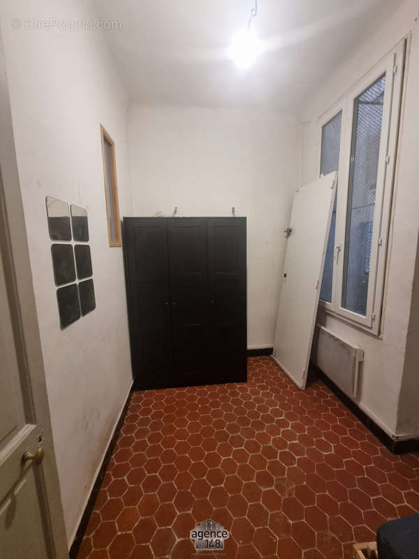 Appartement à MARSEILLE-3E