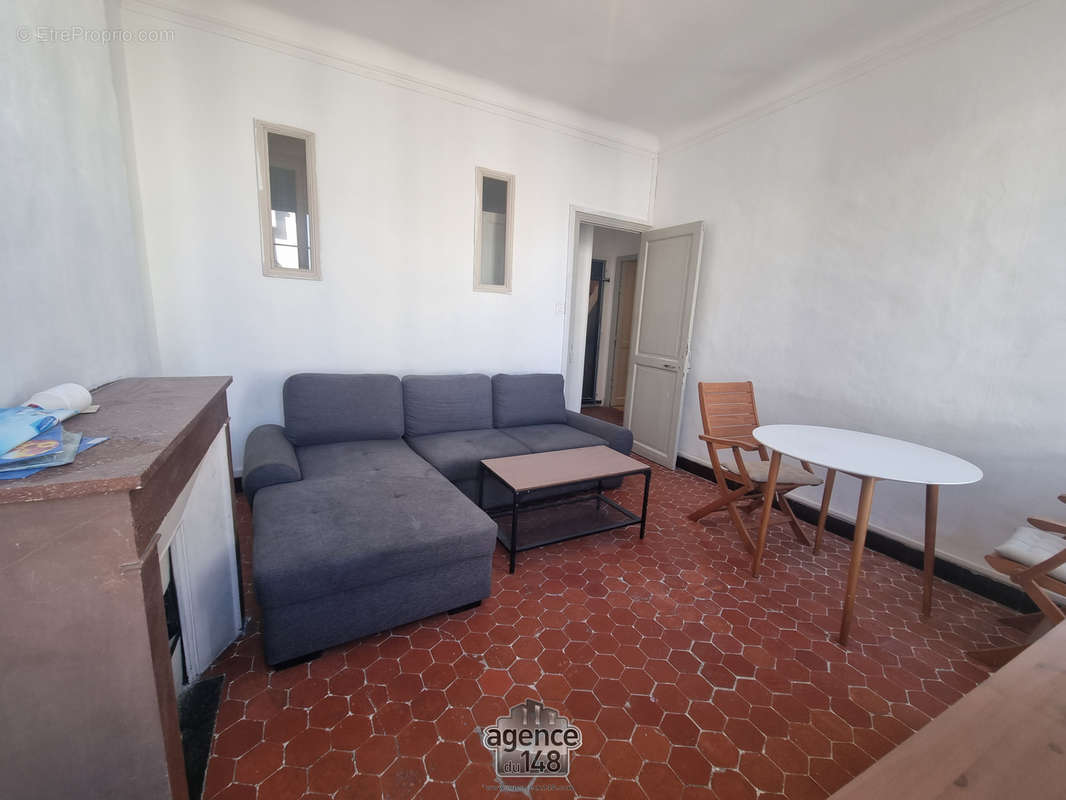 Appartement à MARSEILLE-3E