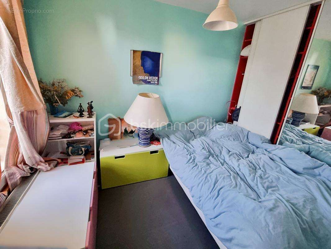 Appartement à PARIS-19E