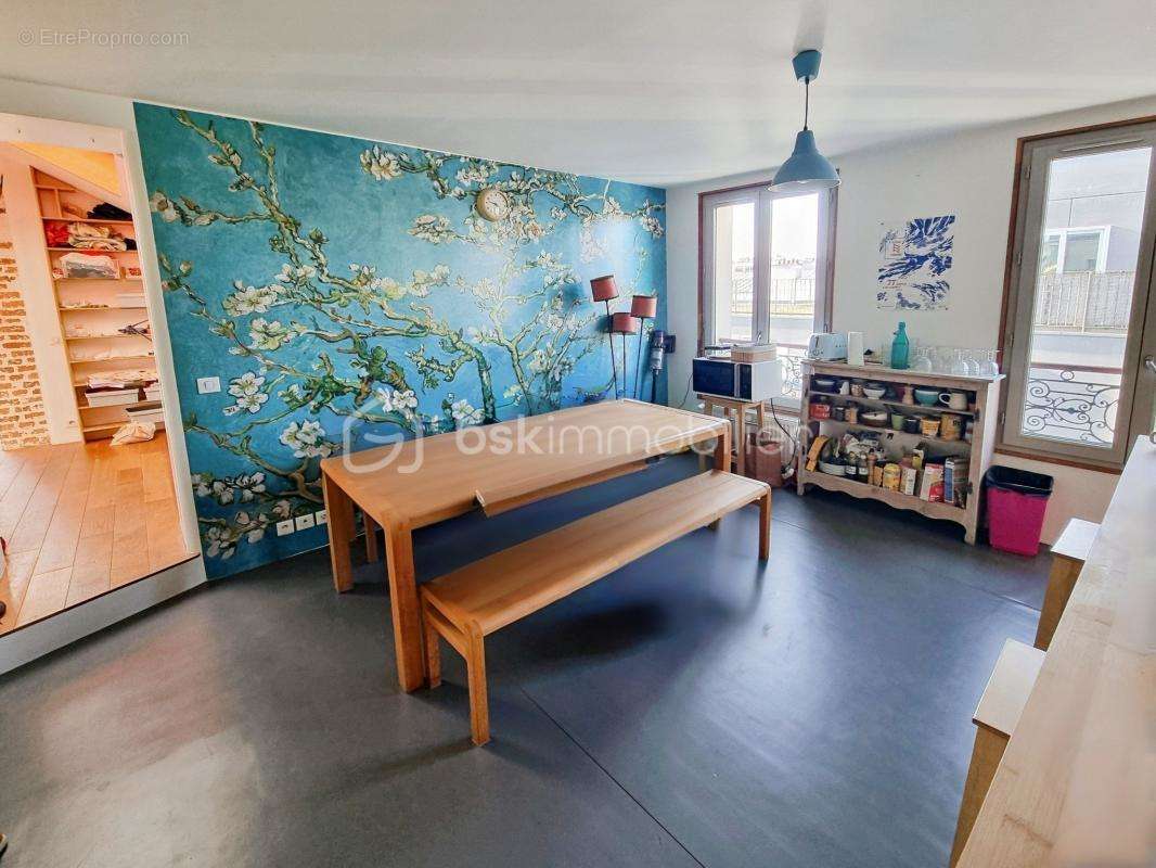 Appartement à PARIS-19E