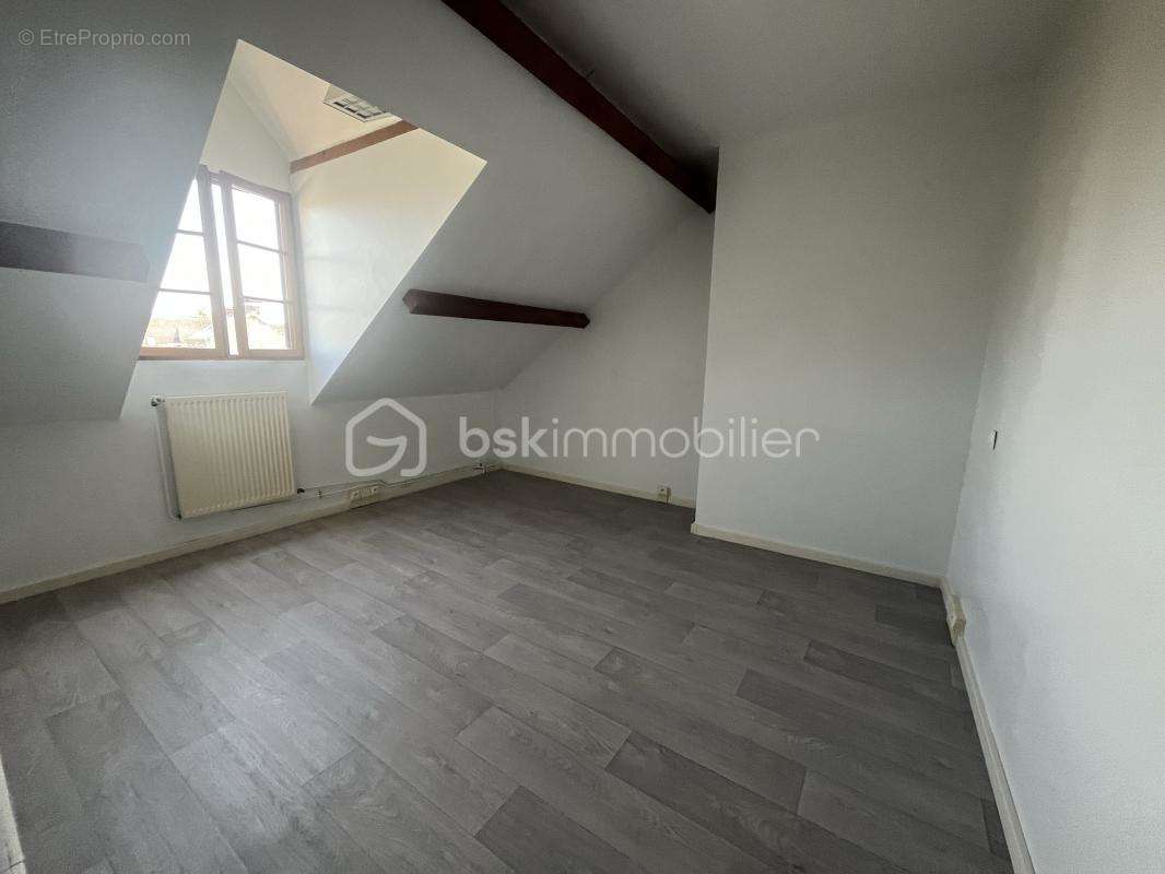 Appartement à DOURDAN