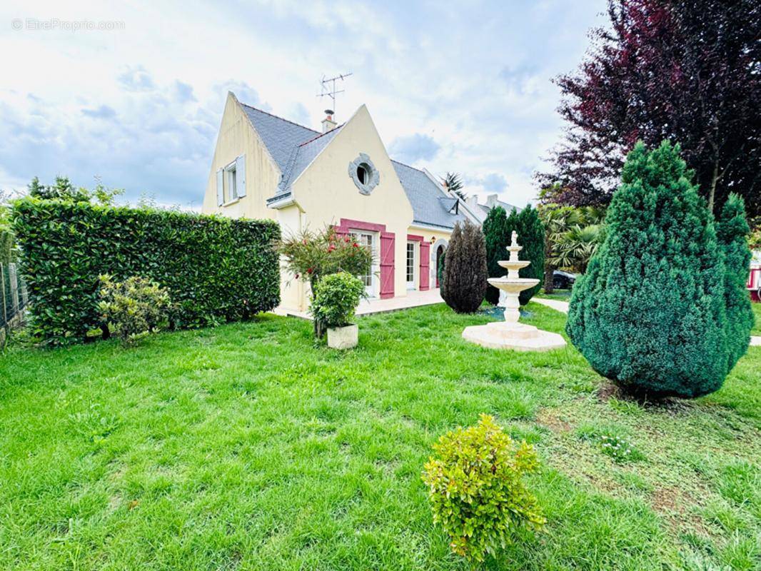 Maison à SAINTE-ANNE-SUR-BRIVET