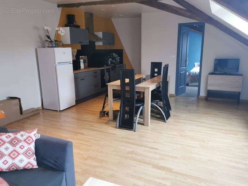 Appartement à CHATELAUDREN