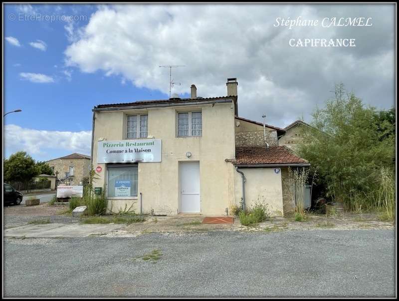 Appartement à ROUFFIGNAC-DE-SIGOULES