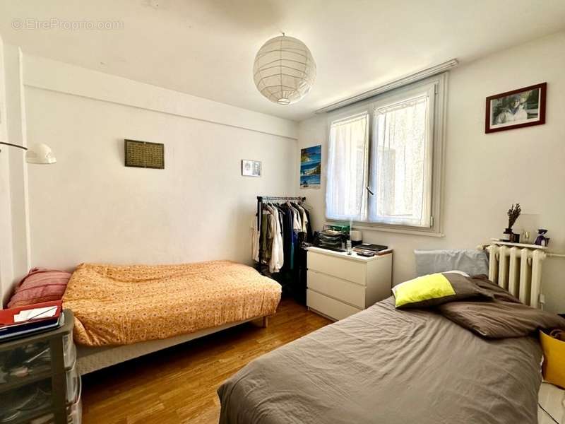 Appartement à MARSEILLE-5E