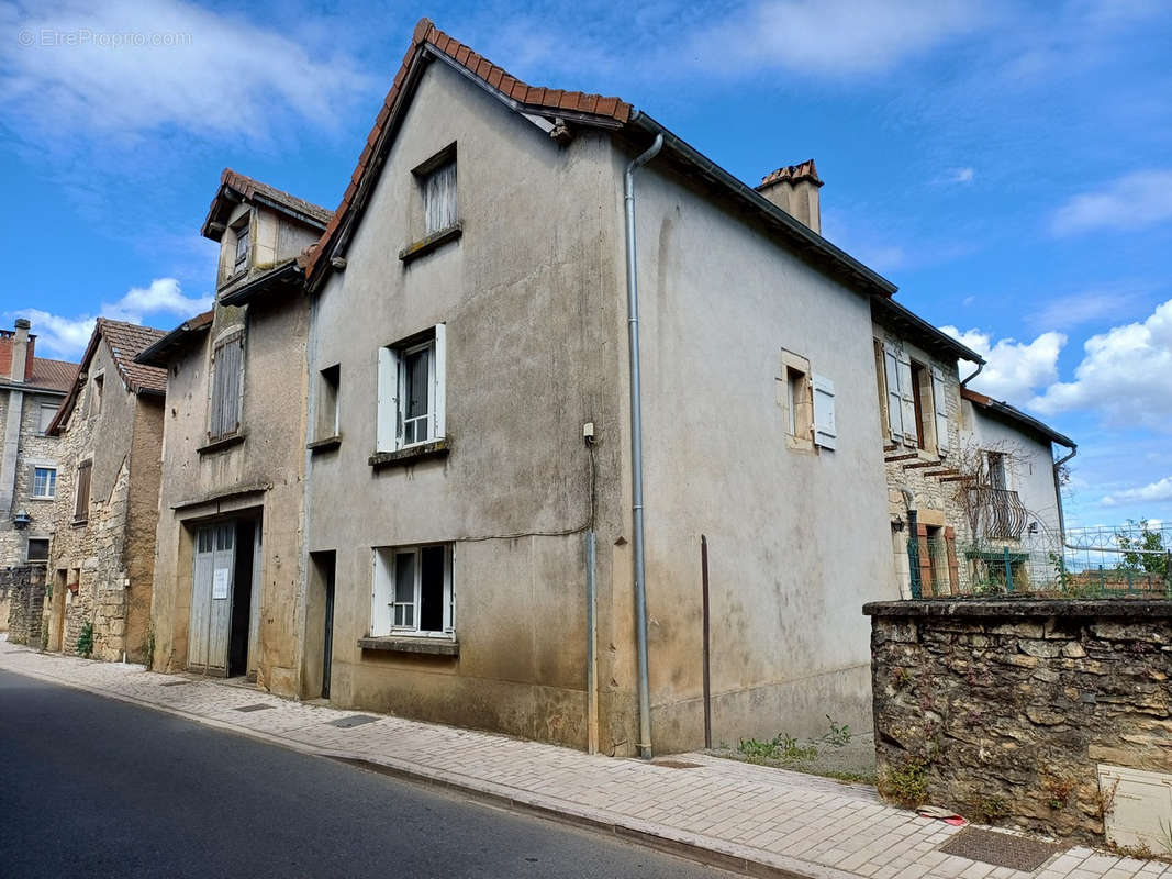 Maison à VILLENEUVE