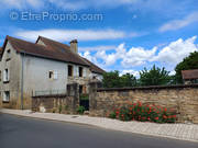 Maison à VILLENEUVE