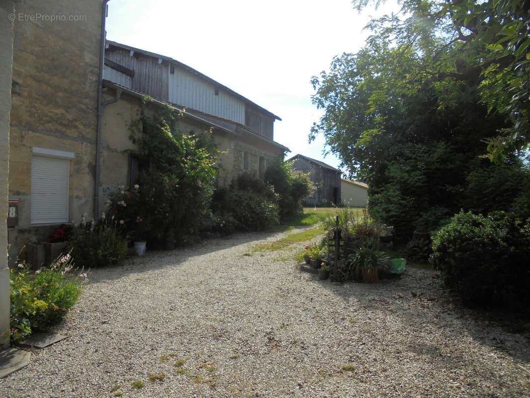 Maison à LA REOLE