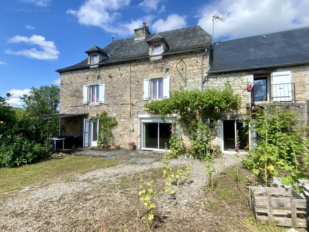 Maison à SEBAZAC-CONCOURES