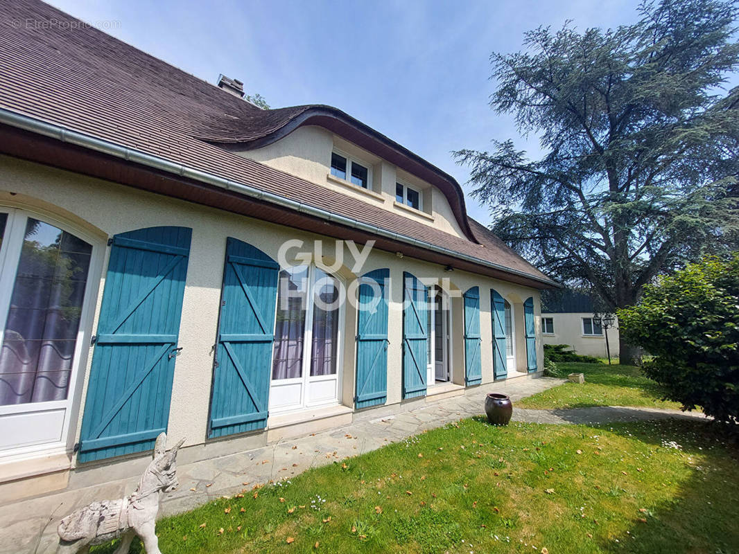 Maison à TESSY-SUR-VIRE