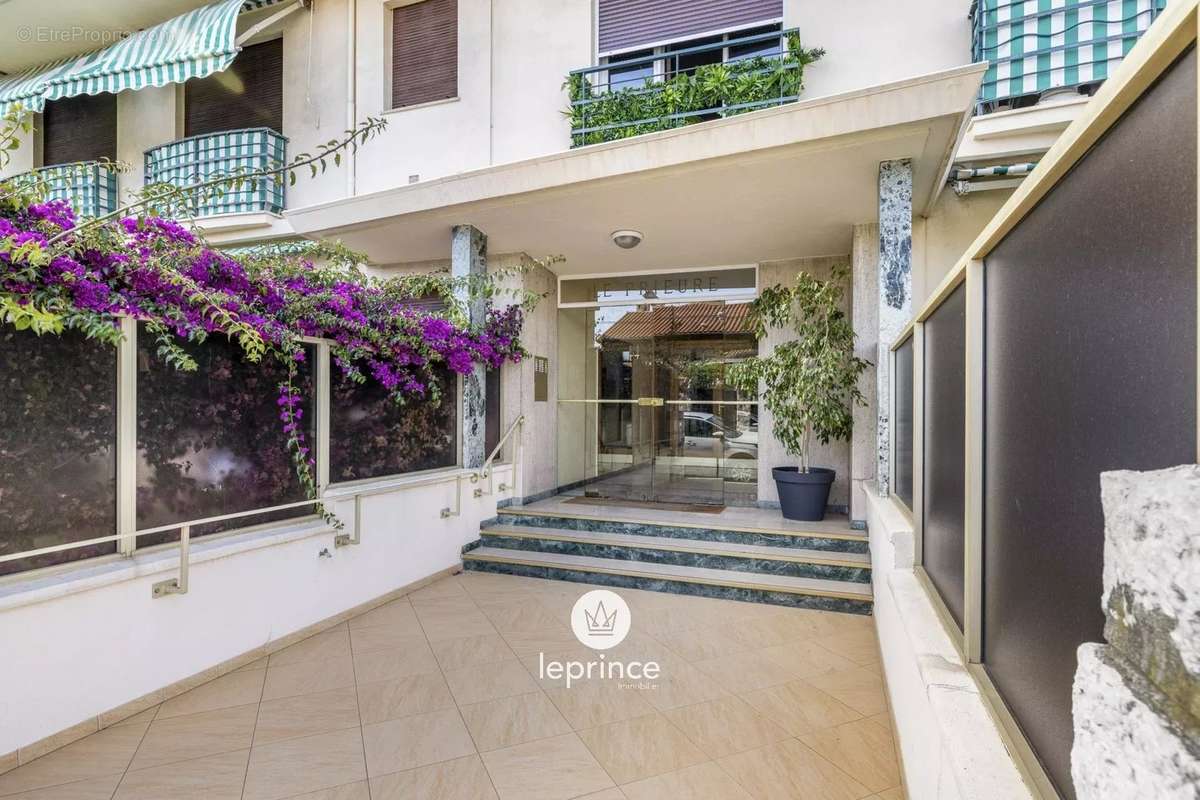 Appartement à NICE