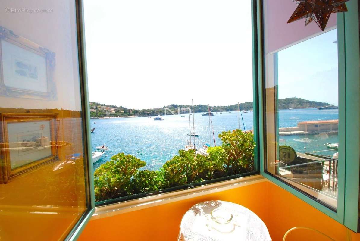 Appartement à VILLEFRANCHE-SUR-MER