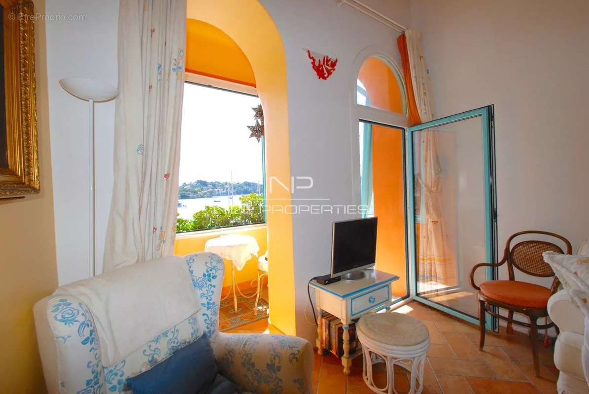 Appartement à VILLEFRANCHE-SUR-MER