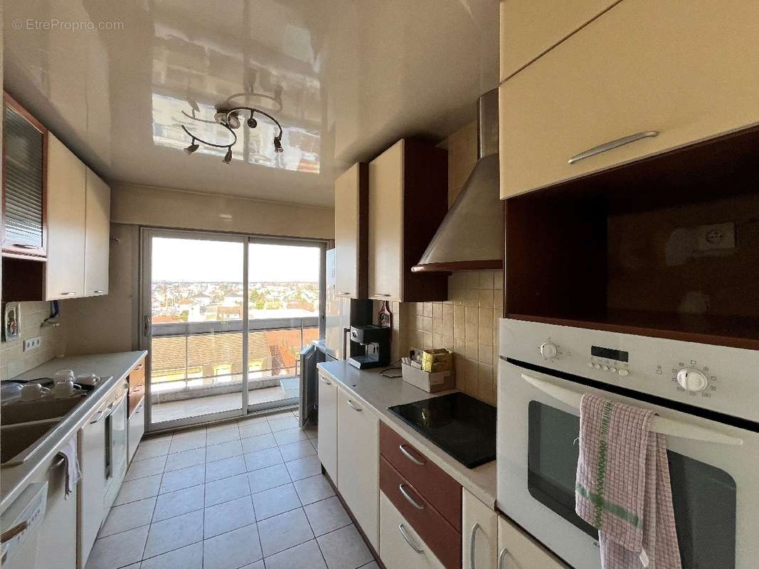 Appartement à LIVRY-GARGAN