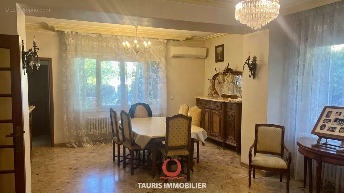 Maison à MARSEILLE-9E