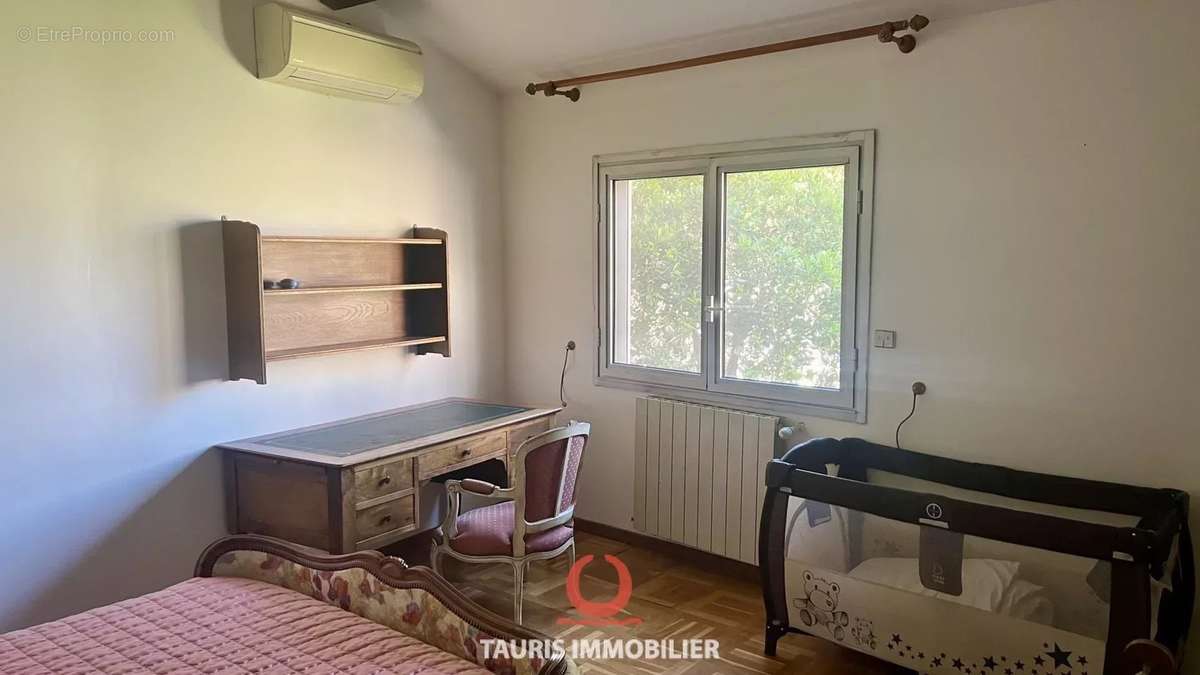 Appartement à MARSEILLE-9E