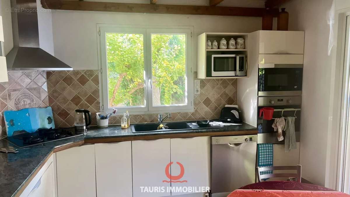 Appartement à MARSEILLE-9E