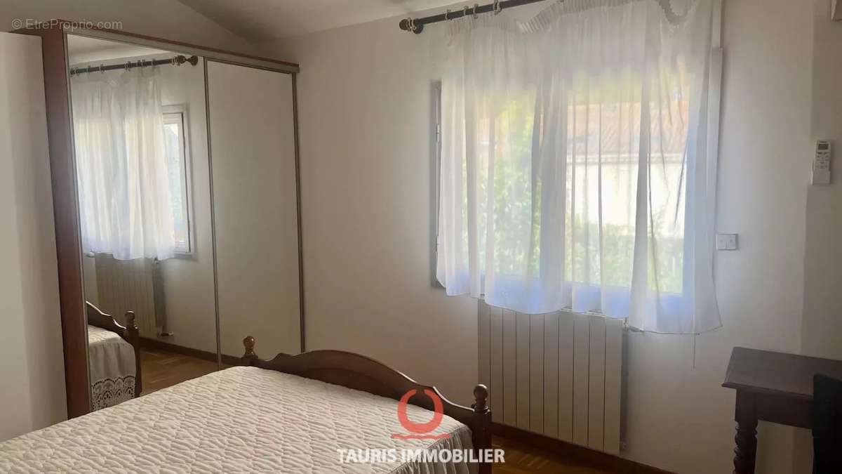 Appartement à MARSEILLE-9E