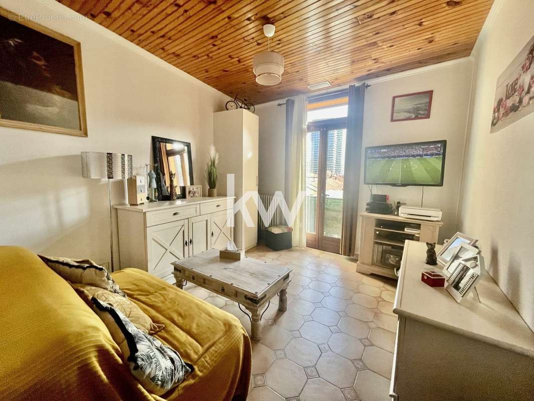 Appartement à ROQUEBRUNE-CAP-MARTIN