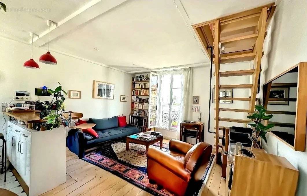 Appartement à PARIS-15E