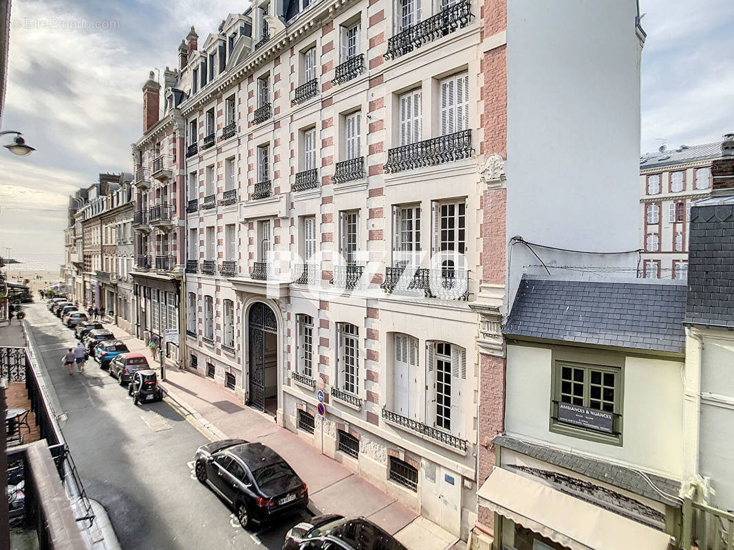 Appartement à TROUVILLE-SUR-MER