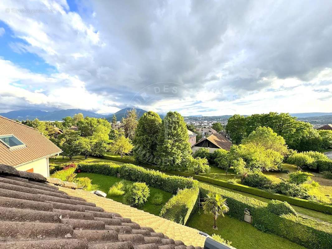 Appartement à ANNECY-LE-VIEUX