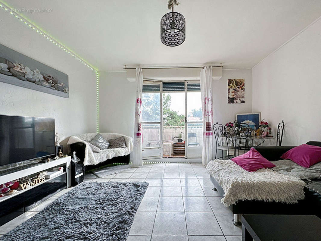 Appartement à MARSEILLE-13E