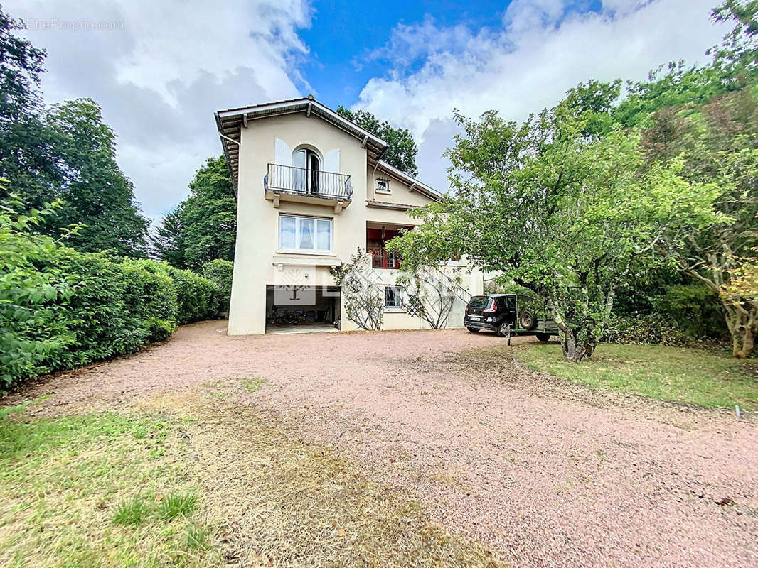 Maison à PESSAC