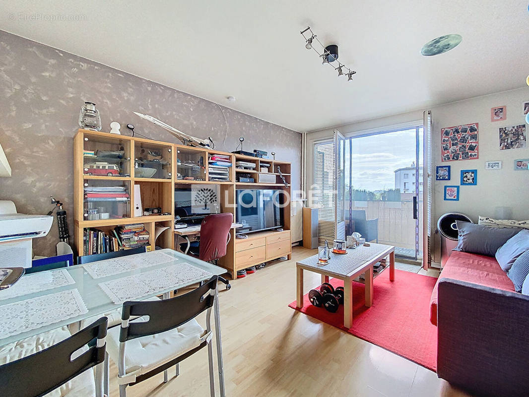 Appartement à CHAMPIGNY-SUR-MARNE