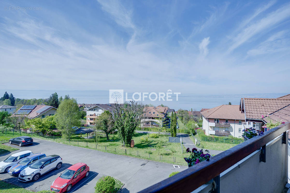 Appartement à EVIAN-LES-BAINS