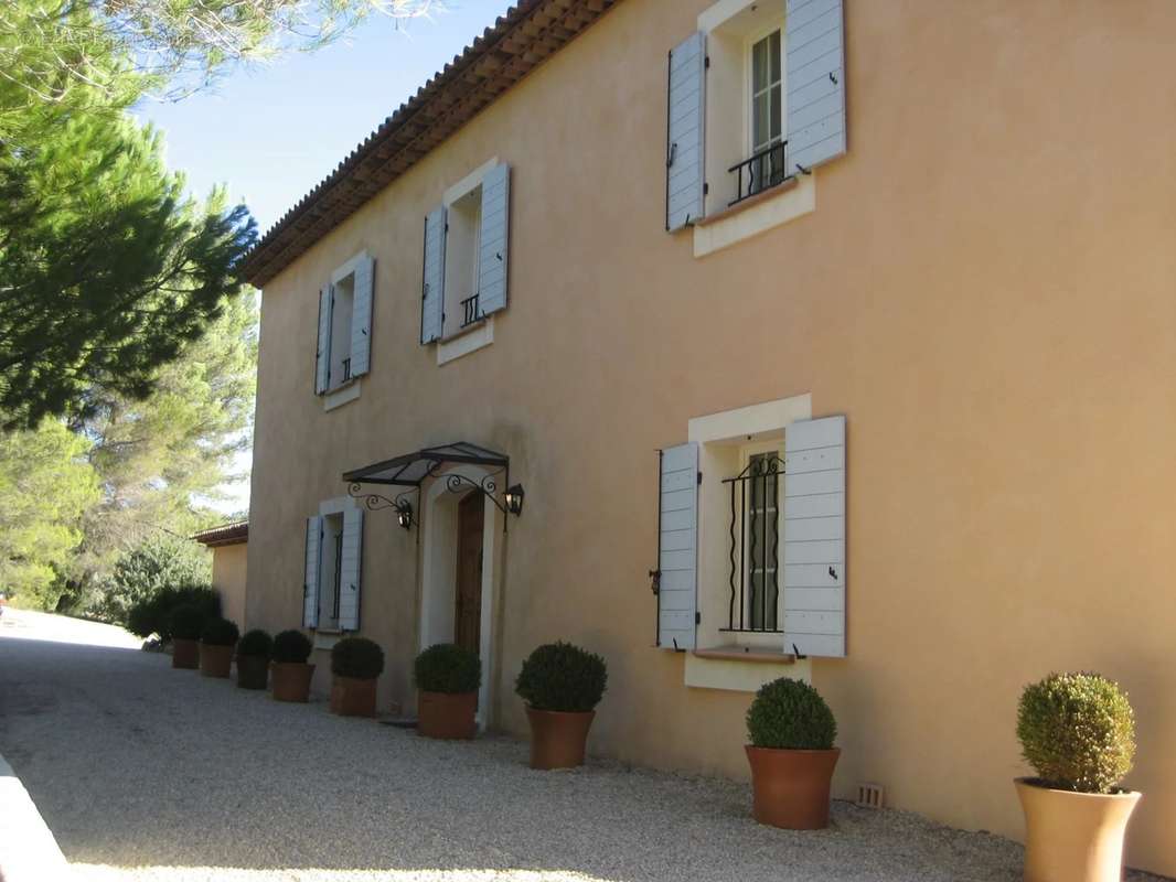 Maison à LORGUES